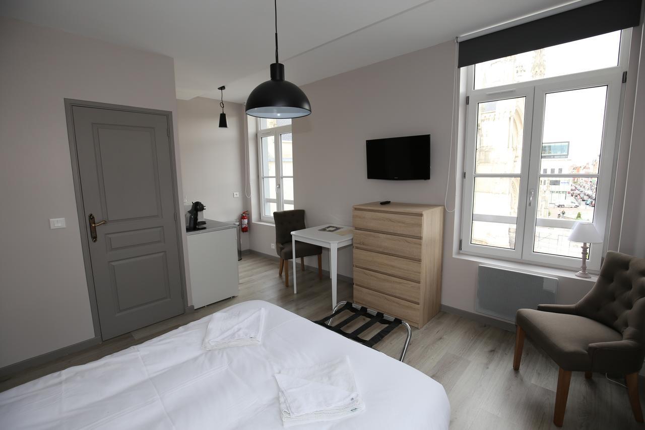 L'Hotel De France Roubaix Bagian luar foto